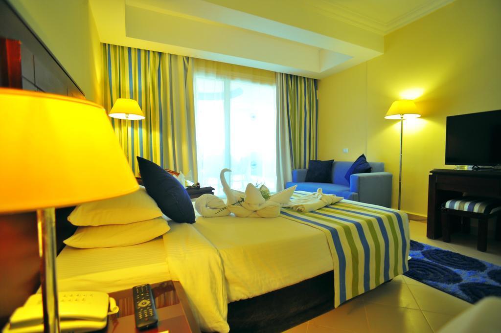 Sea Beach Aqua Park Resort Managed By Blue Resorts 沙姆沙伊赫 外观 照片